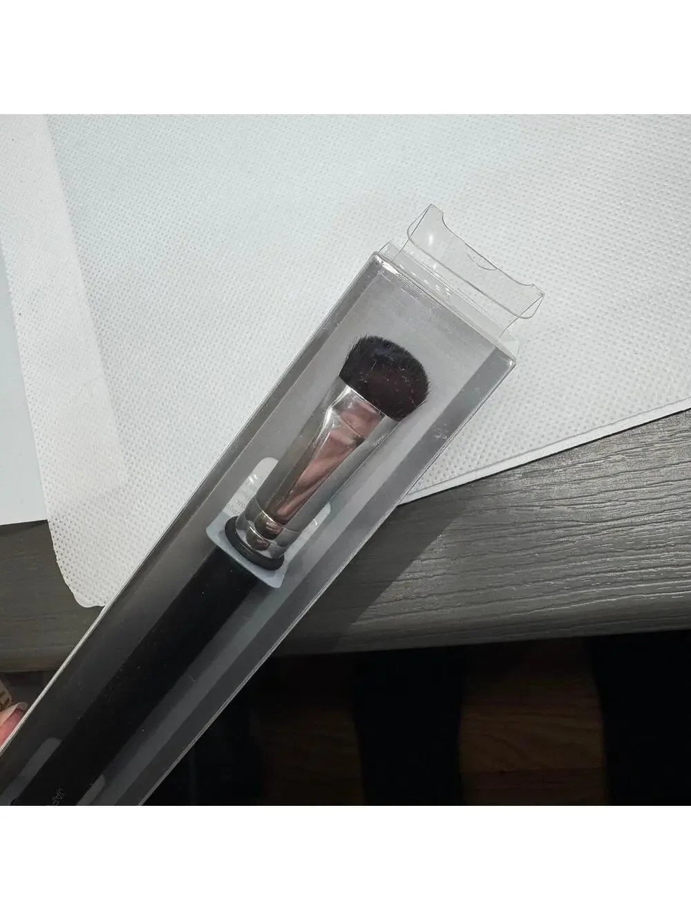 New Japonesque All Over Eye Shadow Brush